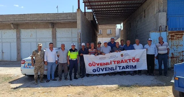 Jandarmadan 361 traktör sürücüsüne güvenli tarım, güvenli trafik eğitimi Gaziantep Son Dakika Haberleri Habertürk Yerel Haberler