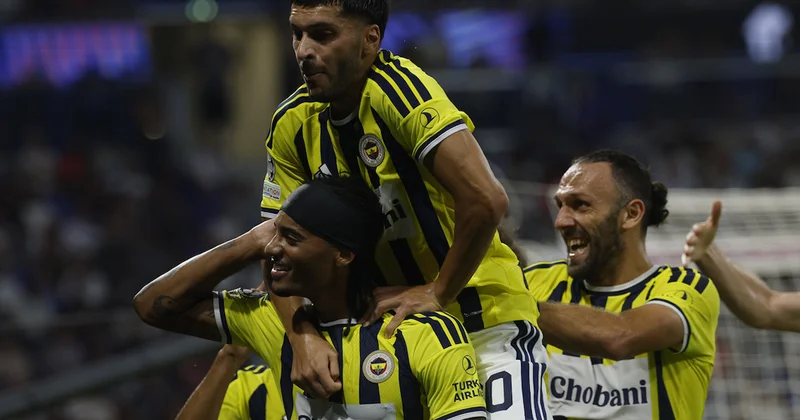İngiliz devinden Fenerbahçe nin yıldızına kanca: O maçta hayran kaldılar Sözcü Gazetesi