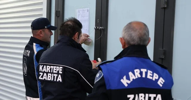 Fiyat ihlalleri ve tarihi geçmiş ürünler nedeniyle Hakmar mühürlendi Kocaeli Haber Habertürk Yerel Haberler