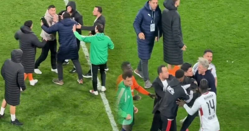 Nuri Şahin ve Orhan Ak arasında tartışma! 1 kırmızı kart çıktı Sözcü Gazetesi