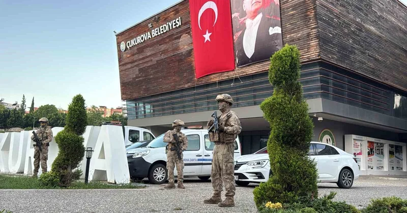 Adana Çukurova Belediyesi ne jandarma operasyonu