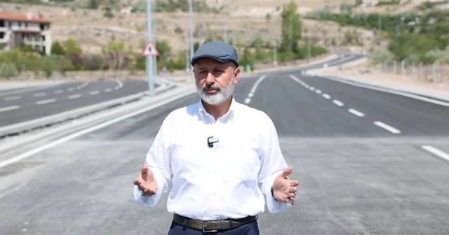 Başkan Çolakbayrakdar: Kayseri mizin trafik yükünü hafifleten akıllı kavşakları yaygınlaştırıyoruz Kayseri trafiğini rahatlatan akıllı kavşaklar Kocasinan da yaygınlaşıyor Kayseri Haberleri