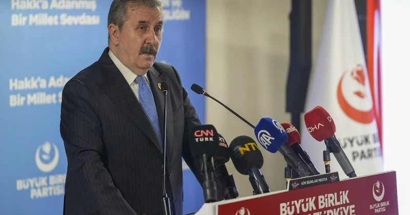 Cumhur un ortağı şehit yakınlar ve gazilerle bir araya geldi Komisyon a seslendi