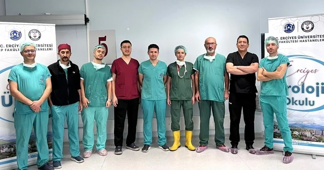 ERÜ Hastaneleri nde, Böbrek Taşlarında Retrograd İntrarenal Cerrahi (RIRS) Kursu düzenlendi Kayseri Haberleri