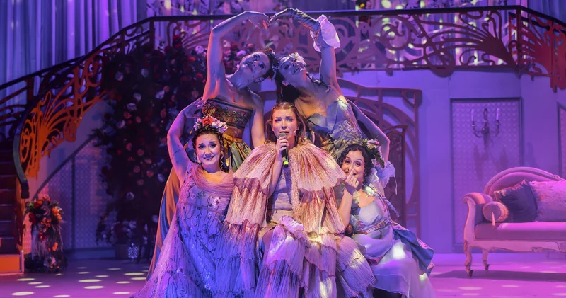 Gurur ve Önyargı* (*gibi bir şey) AKM de