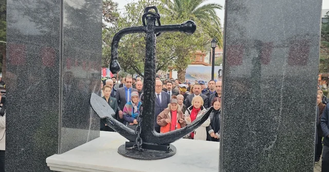 Batan Kafkametler gemisindeki mürettebat için yapılan anıt, facianın yıl dönümünde açıldı Zonguldak Haberleri