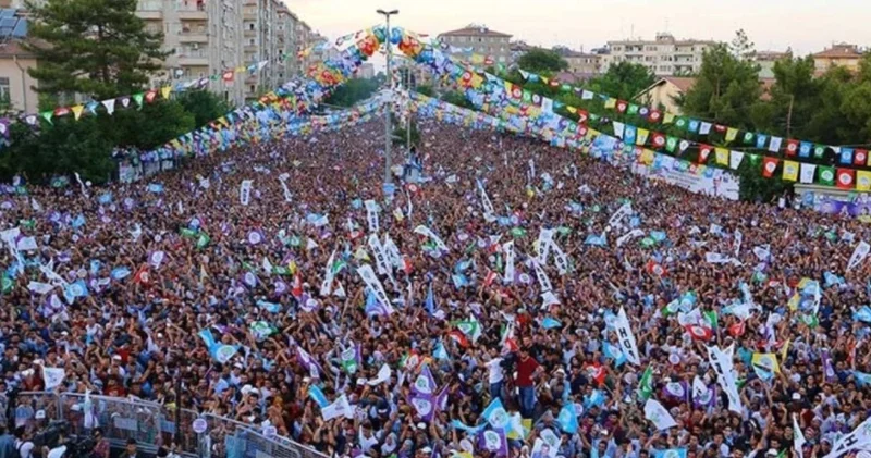 İmralı süreci Kürt seçmeni ikna etmedi: Cumhur bölgede toptan düştü