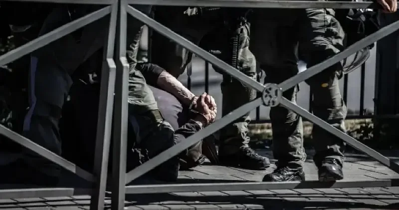 Filistin Esirler Cemiyeti: İsrail El Halil e baskınlarında 200 kişiyi saha sorgusuna çekti Dünya Haberleri