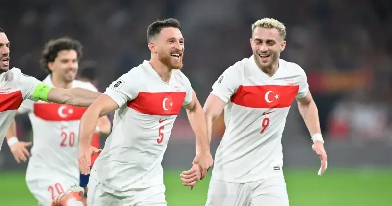 TÜRKİYE PUAN DURUMU TABLOSU (E GRUBU) Türkiye nin kaç puanı var, kaçıncı sırada? 2026 Dünya Kupası Elemeleri’nde son durum Son Dakika Haberleri