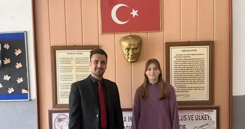 Muğla da ortaokul öğrencisi kazandığı bursun ilk ödemesini okuluna bağışladı Aktüel Haberleri