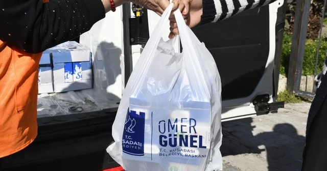 Kuşadası nda çocukların gelişimi için periyodik süt dağıtımı devam ediyor Aydın Haberleri