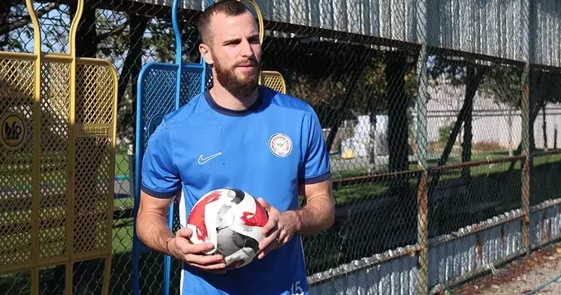 Çaykur Rizesporlu Jurecka dan taraftarlara çağrı