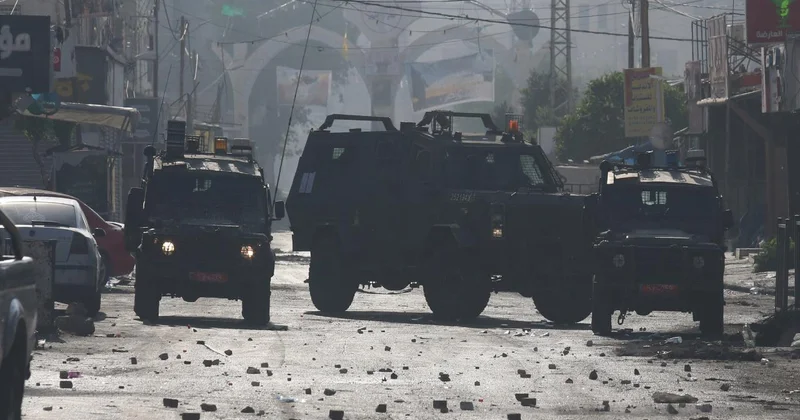 Ekim 2023 ten bu yana katil İsrail e 120 bin ton askeri malzeme nakledildi