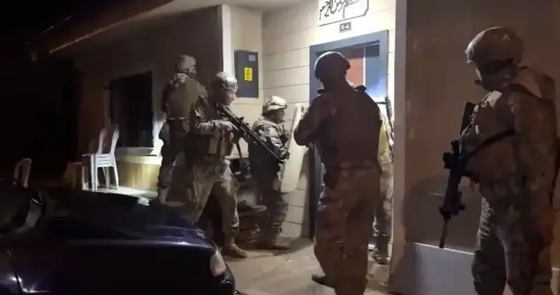 Terör örgütüne şafak operasyonu Gündem Haberleri