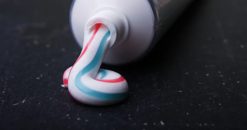 Kökeni sandığınızdan çok daha eskiye dayanıyor: İlk diş macunu neyle yapılıyordu?