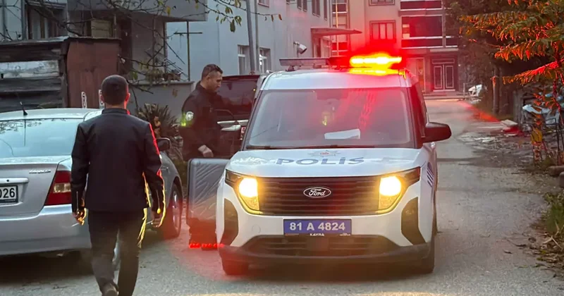 Şüpheli çanta şehri alarma geçirdi! İçinden çıkanlar şaşırttı