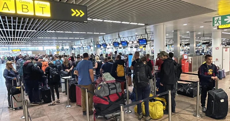 Brüksel Havalimanı nda 26 Kasım daki gidiş yönlü bütün uçuşlar iptal edildi