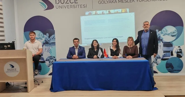 Yeni dünyada iletişim kongresi Gölyaka MYO öğrencileri uluslararası kongreye katıldı Düzce Haberleri