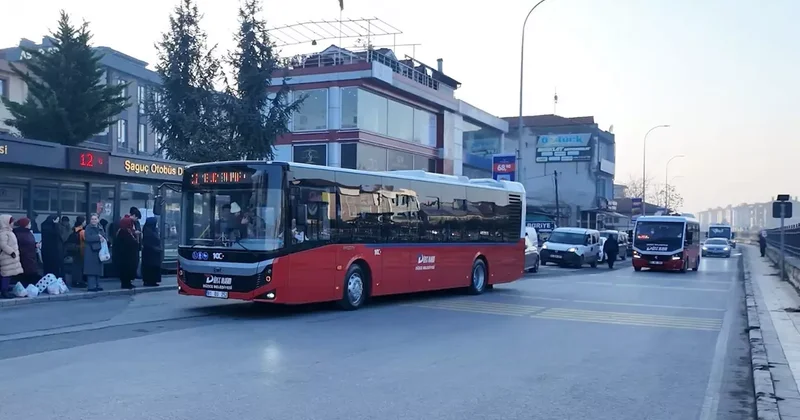 Özlü, Öğrencilerimizi mağdur etmeyeceğiz diyerek duyurdu! Ulaşımda yüzde 50 lik indirim