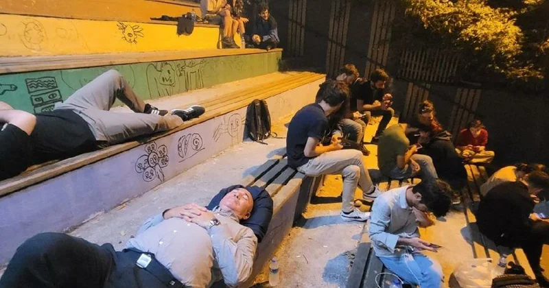 Öğrencilerin barınma krizi devam ediyor: Yurt kapasitesi yalnızca yüzde 0,2 arttırıldı!