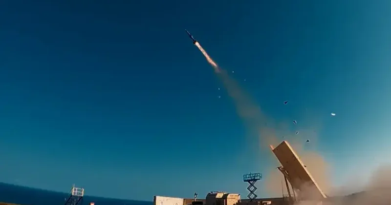 Türkiye nin SİPER füzesinden büyük başarı:Teknoloji seviyemiz dünyaya gösterildi