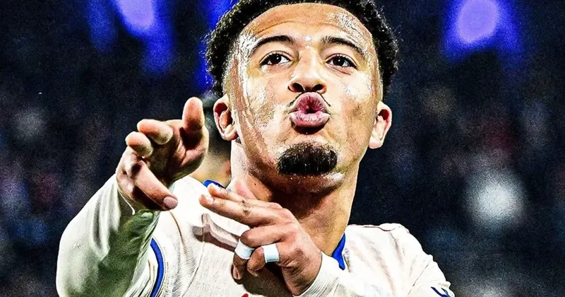 İstanbul da görüntülenmişti! Jadon Sancho nun Türkiye den görüştüğü 3 kulüp belli oldu