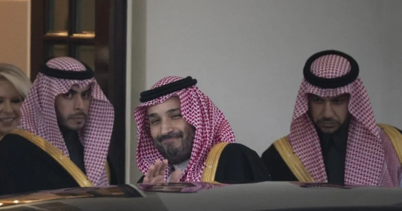 1 trilyon dolara mâl oldu: Trump Suudi Arabistan’ın yeni statüsünü açıkladı