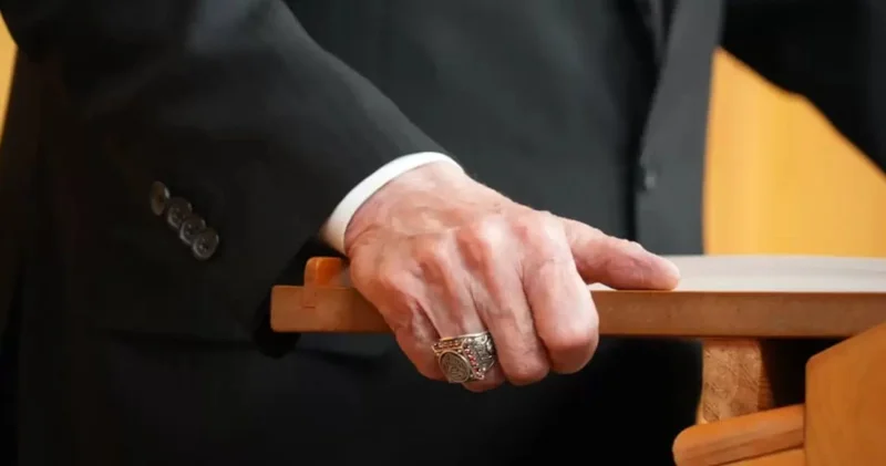 AKP yi saran Bahçeli sendromu! Her salı yayında