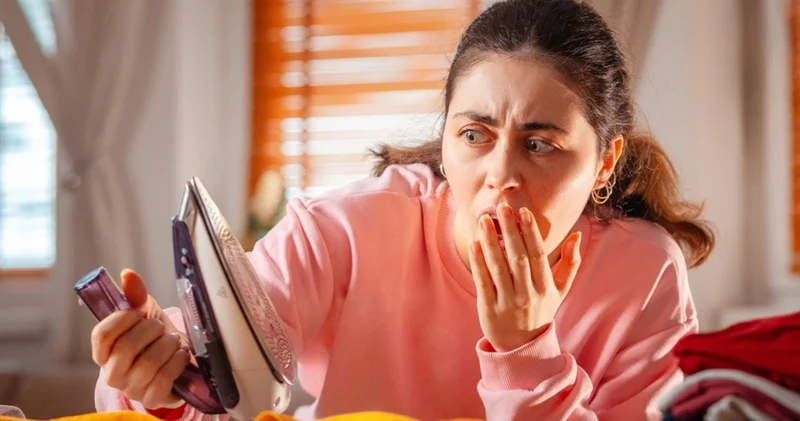 Kırışıklıklara son! Ütüye gerek kalmadan kıyafetleri düzleştirmenin püf noktaları