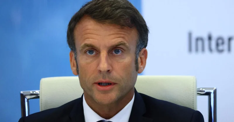 Macron, sosyal medya platformlarının gençler üzerindeki etkisine dikkati çekti