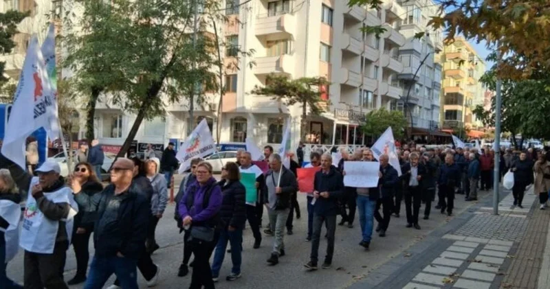 Yeter artık diye isyan ettiler sokağa indiler: Bağıra bağıra yürüdüler