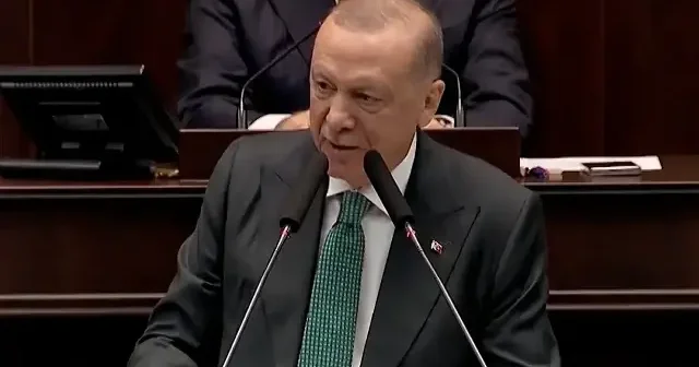 Cumhurbaşkanı Erdoğan: CHP yolsuzluk üzerinden giderse video malzemesi bulmakta sıkıntı çekmez VİDEO İZLE
