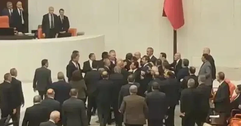 Mecliste CHP li ve AKP li vekillerin Atatürk gerilimi Sözcü Gazetesi