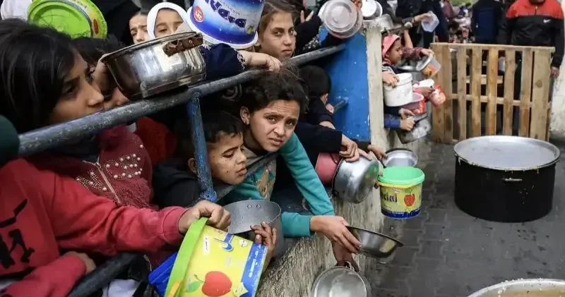BM, kısıtlamalar nedeniyle hayat kurtarıcı barınma yardımlarının Gazze ye ulaşamadığını bildirdi Ortadoğu Haberleri