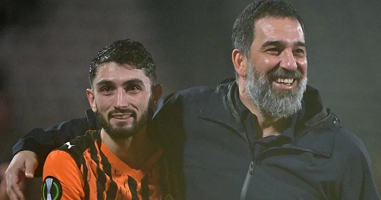 Arda Turan ın öğrencileri bileti kaptı: İşte Konferans Ligi nde son 16 ya kalan takımlar!