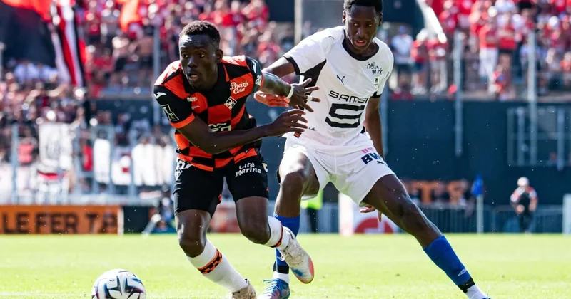 Üç Büyükler aynı ismin peşinde! Transferde karşı karşıya geldiler Sözcü Gazetesi