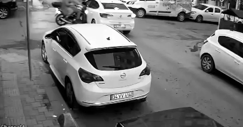 Esenler de aynı noktada art arda 4 trafik kazası kamerada; yetkililerin bir an önce çözüm bulmasını istiyoruz