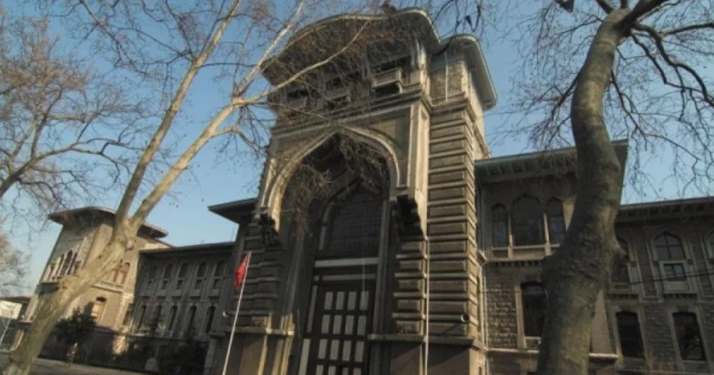 İstanbul Erkek Lisesi nde ne oldu İstanbul Erkek te 3 öğrenciden darp şikayeti: SON DAKİKA HABER Son dakika haberleri