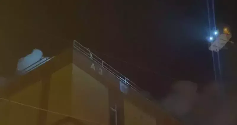 Başakşehir de ayakkabı imalathanesinde yangın