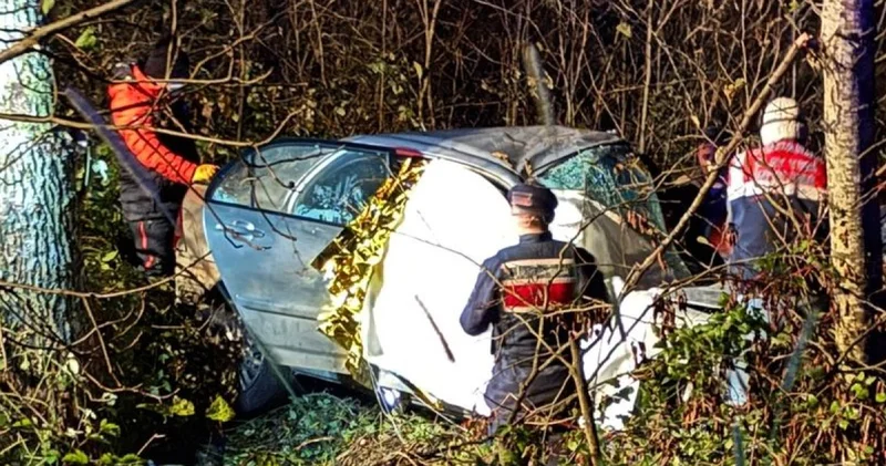 Giresun da otomobil dere yatağına devrildi: 1 ölü Son dakika haberleri