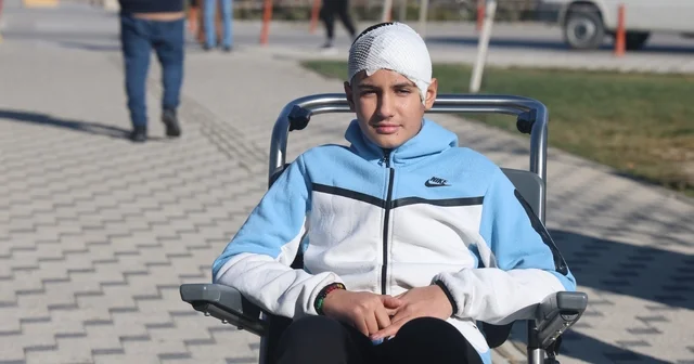 Akran zorbalığına maruz kalan 13 yaşındaki çocuğun kafatası titanyum parçalarıyla yeniden oluşturuldu Konya Haberleri