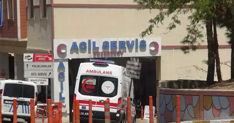 Otomobiliyle seyir halindeyken yorgun mermi isabet etti