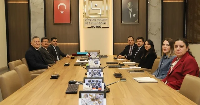 Kütahya da mesleki eğitimin geliştirilmesine yönelik istişare toplantısı Kütahya Haberleri