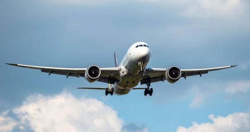 Bakan Uraloğlu duyurdu: Tüm havayolu şirketleri İran, Irak, Suriye ve Ürdün’e yönelik seferlerini iptal etti