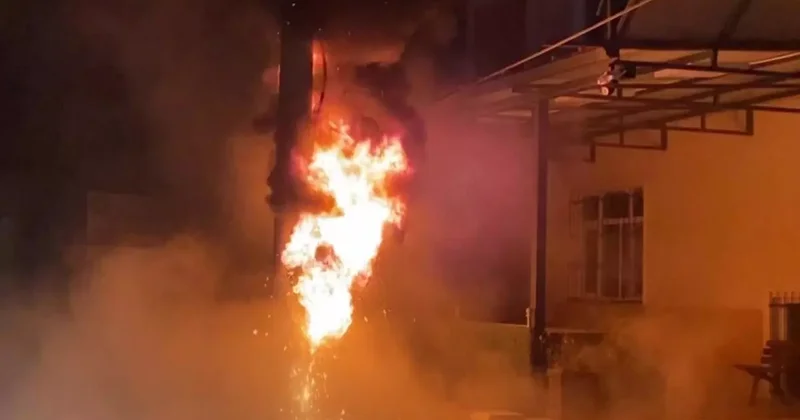 Cemevinde korku dolu anlar: Elektrik panosu patladı