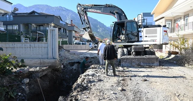 Kemer Kuzdere de yağmur suyu drenaj hattı çalışmaları Antalya Haberleri