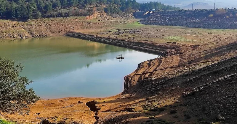 Kadıköy Barajı ölü hacme düştü: Su alımı durduruldu
