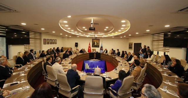 Akdeniz Üniversitesi nde başarılı akademisyenler ödüllendirildi Antalya Haberleri