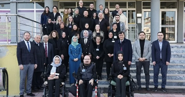 Kütahya Belediyesi nde 26 personel işaret dili sertifikası aldı Kütahya Haberleri