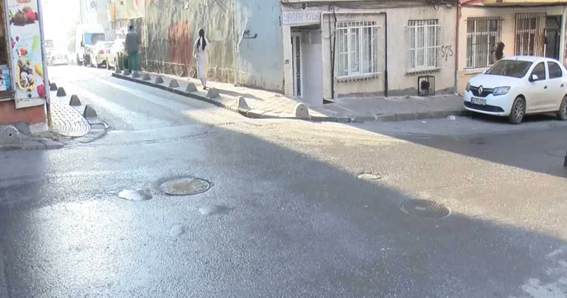 Bermuda şeytan üçgeni gibi... Kavşağa giren çarpıyor